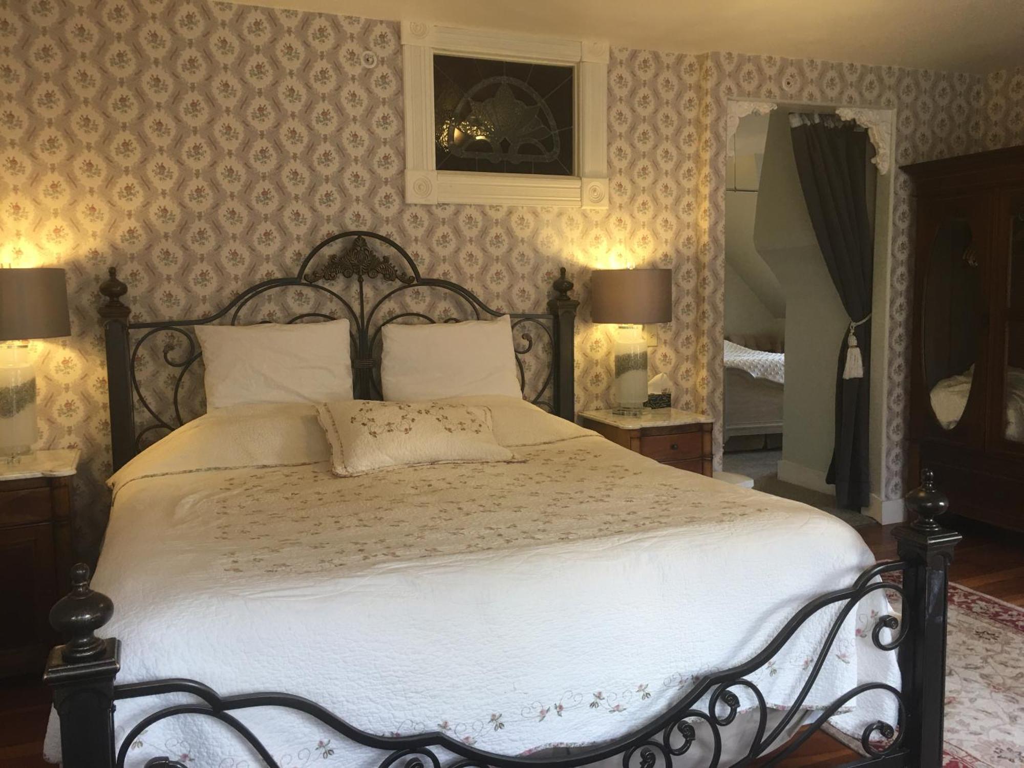 Haterleigh Heritage Inn Victoria Kültér fotó